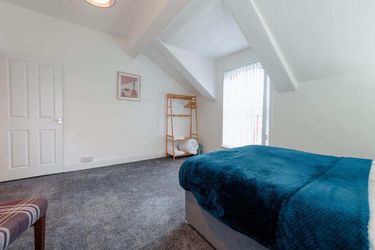 ליברפול Crosby Apartments מראה חיצוני תמונה